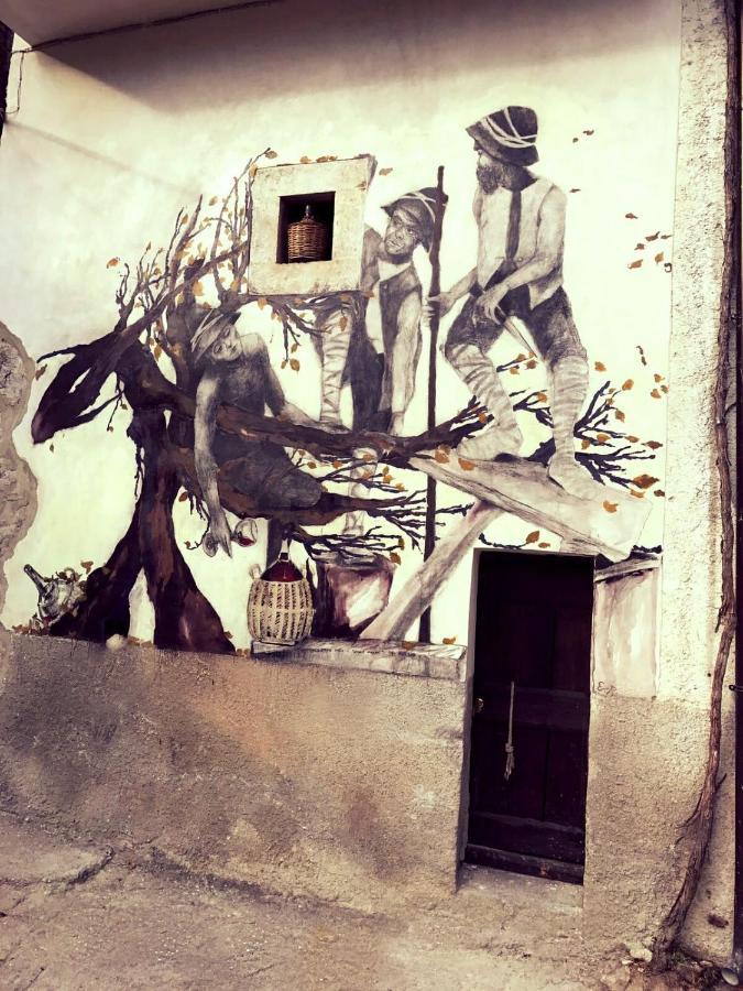 Il Sogno Nel Vento Bed & Breakfast Tufo Basso Luaran gambar